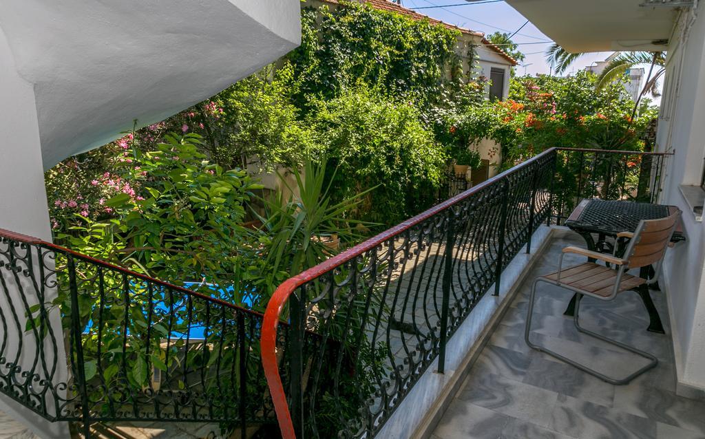Hotel Pension Aldebaran Potos Exteriér fotografie