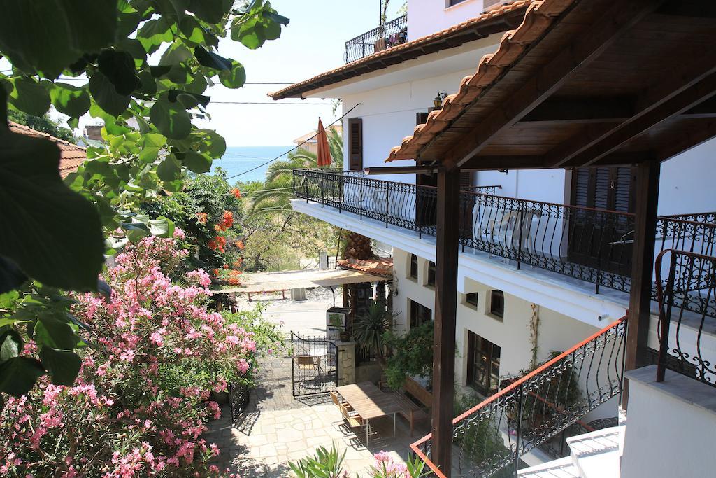 Hotel Pension Aldebaran Potos Exteriér fotografie