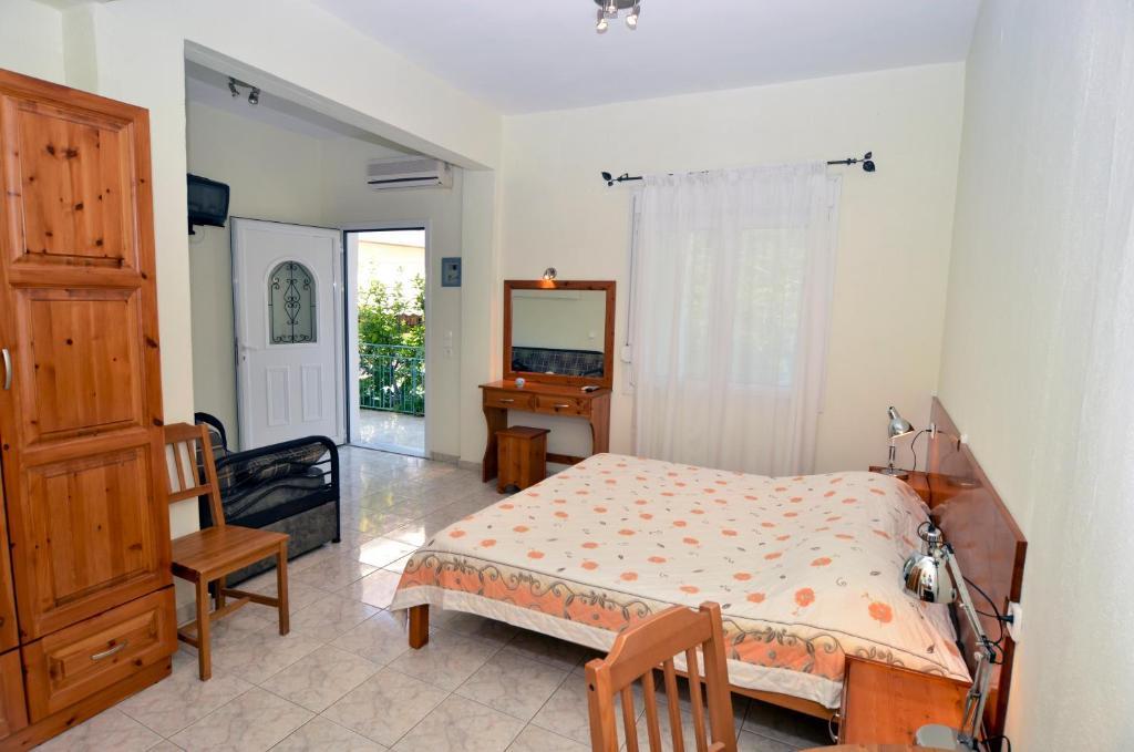 Hotel Pension Aldebaran Potos Pokoj fotografie