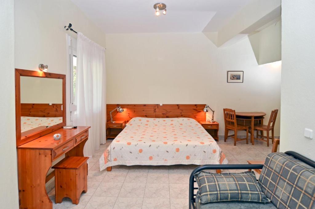 Hotel Pension Aldebaran Potos Pokoj fotografie