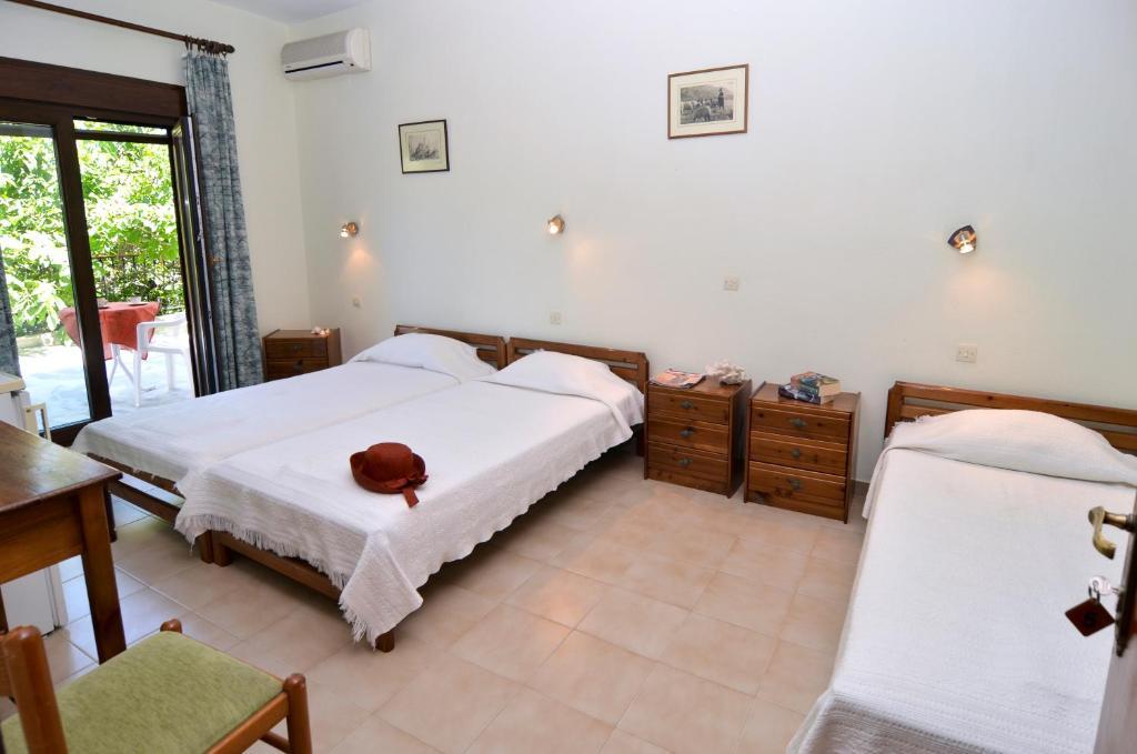 Hotel Pension Aldebaran Potos Pokoj fotografie